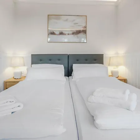 Flatista Homes - Leon